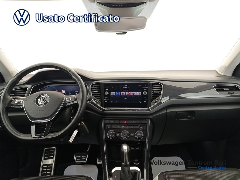 Volkswagen T-Roc 1.5 tsi advanced dsg - 18