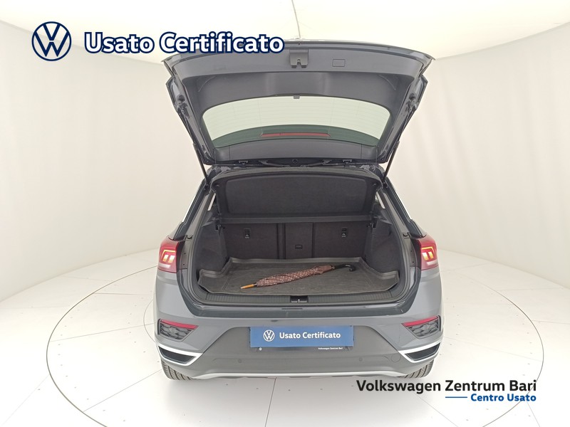 Volkswagen T-Roc 1.5 tsi advanced dsg - 19