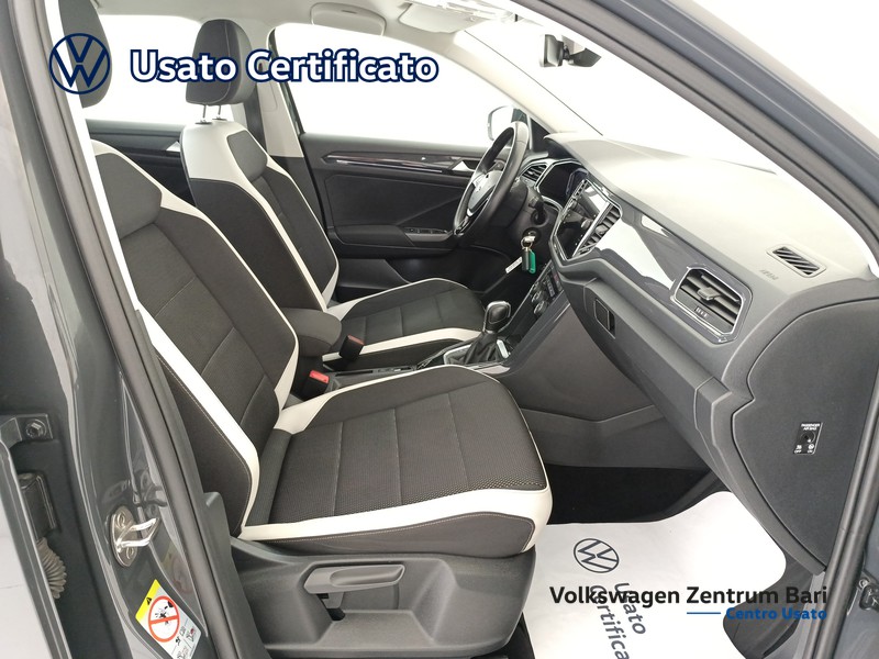 Volkswagen T-Roc 1.5 tsi advanced dsg - 21