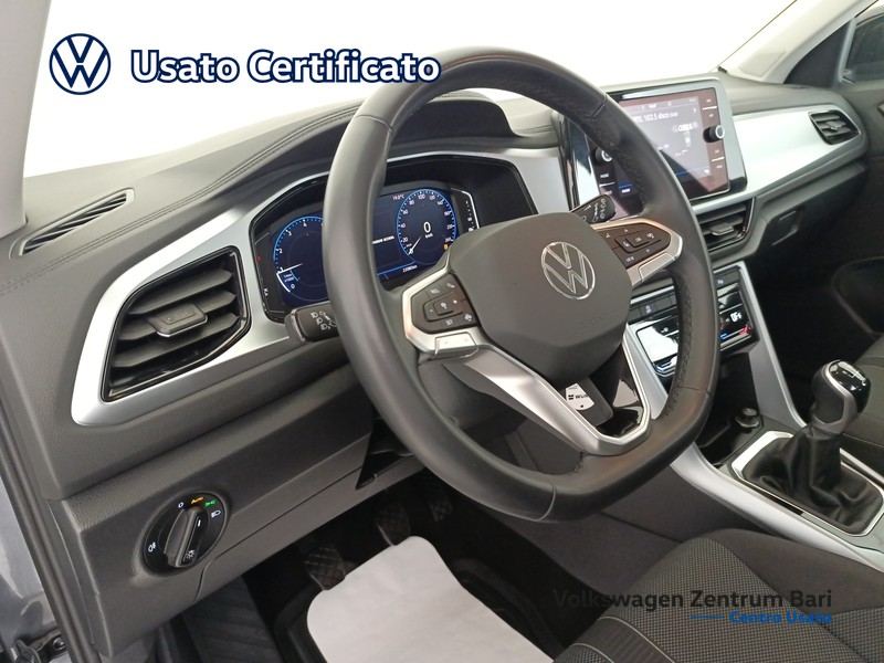 Volkswagen T-Roc 1.0 tsi life 110cv - 14