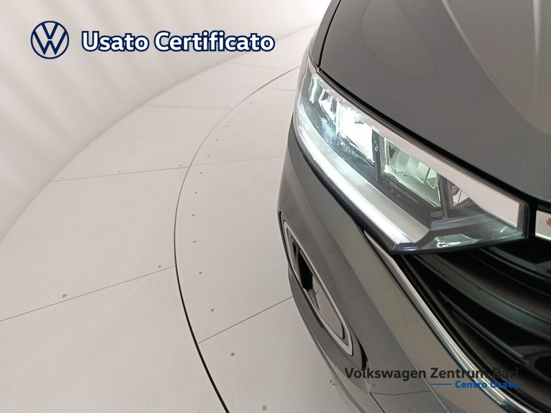 Volkswagen T-Roc 1.0 tsi life 110cv - 21