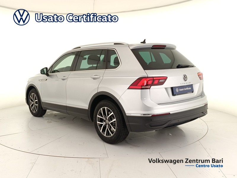 Volkswagen Tiguan 2.0 tdi life 150cv dsg - 8