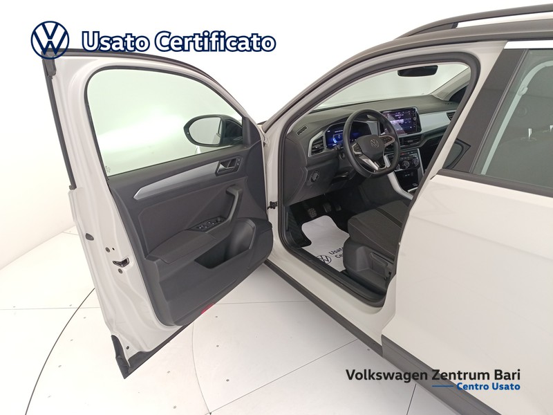 Volkswagen T-Roc 1.0 tsi life 110cv - 12