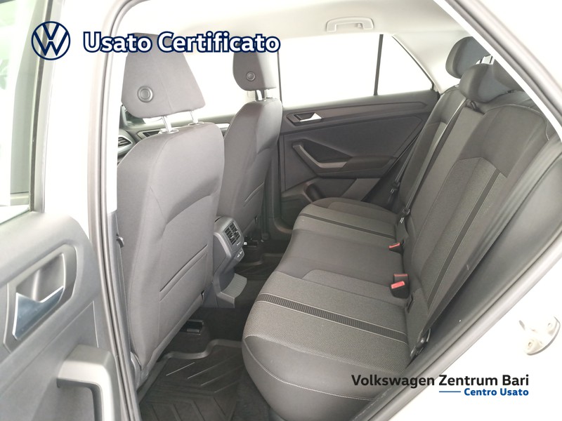 Volkswagen T-Roc 1.0 tsi life 110cv - 16