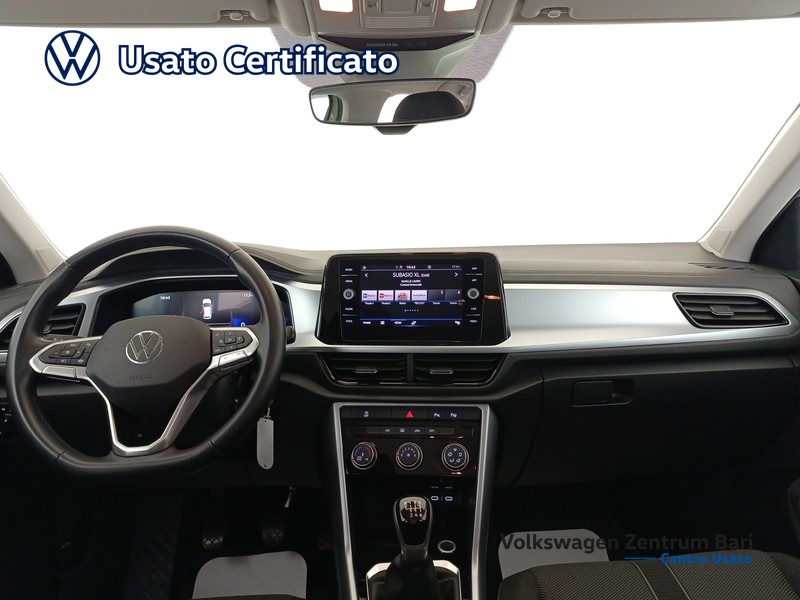 Volkswagen T-Roc 1.0 tsi life 110cv - 17
