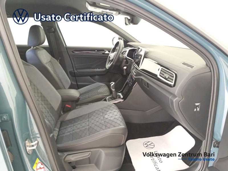Volkswagen T-Roc 1.5 tsi r-line - 23