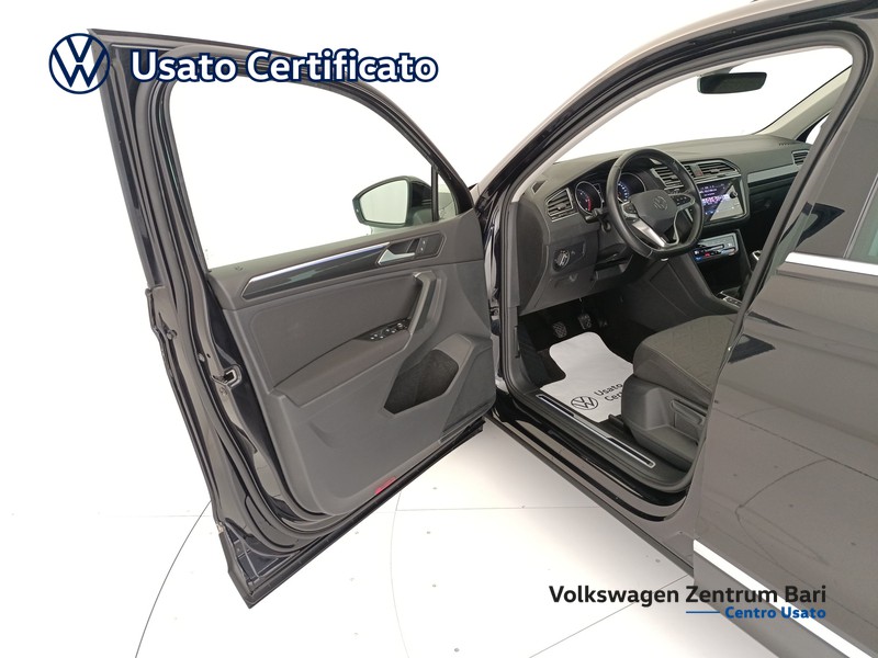 Volkswagen Tiguan 2.0 tdi life 122cv - 12
