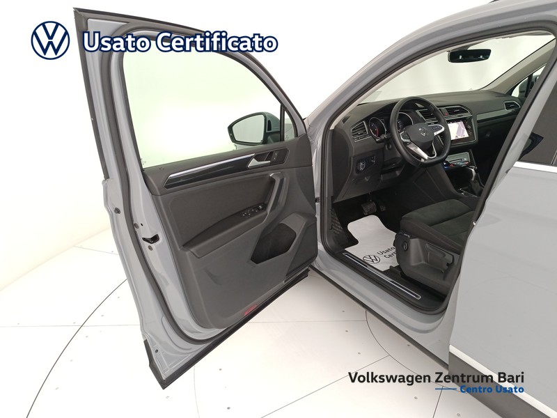 Volkswagen Tiguan 2.0 tdi life 150cv dsg - 12