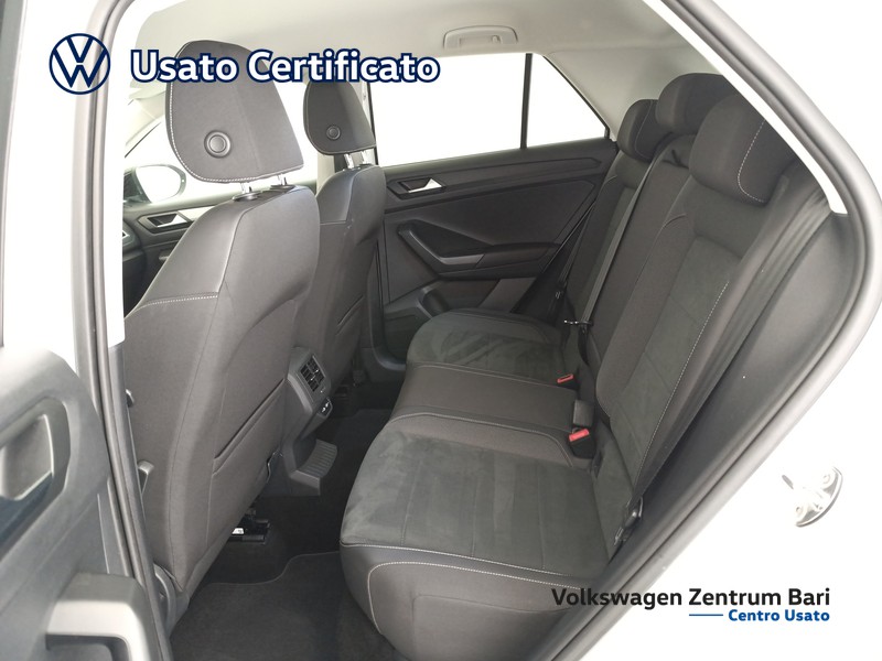 Volkswagen T-Roc 1.5 tsi style dsg - 17