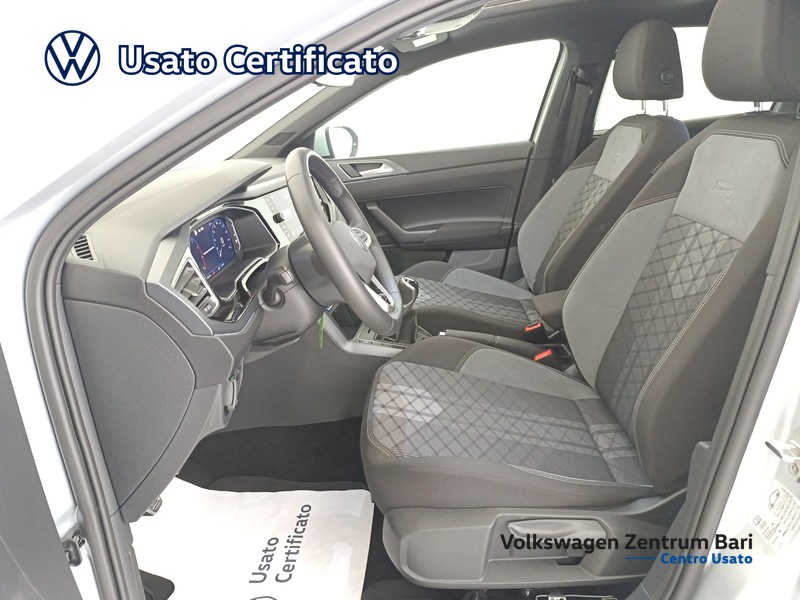 Volkswagen Taigo 1.0 tsi r-line 115cv - 13