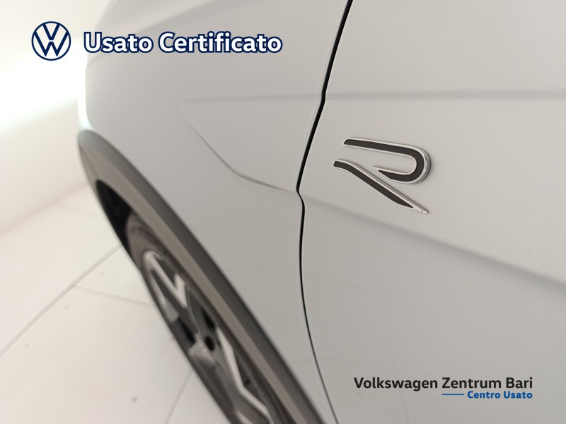 Volkswagen Taigo 1.0 tsi r-line 115cv - 19