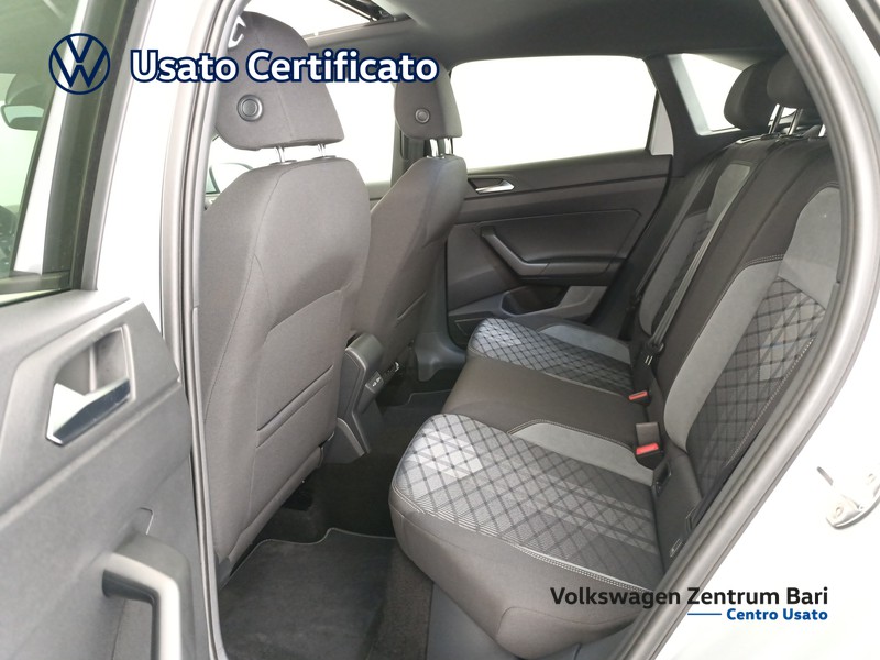 Volkswagen Taigo 1.0 tsi r-line 115cv - 21