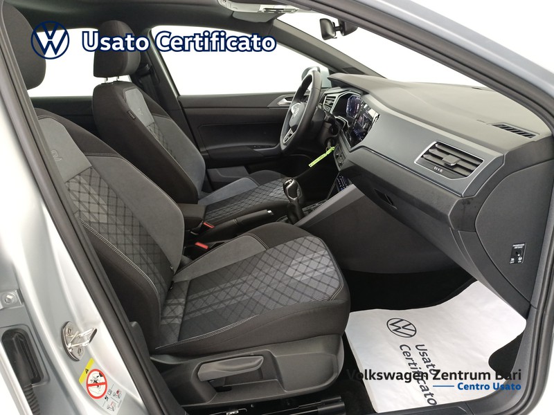 Volkswagen Taigo 1.0 tsi r-line 115cv - 25