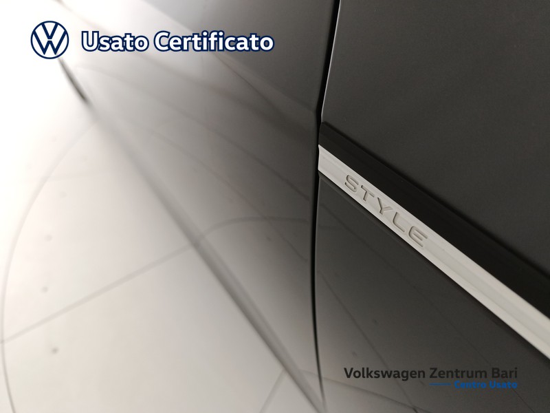 Volkswagen Golf 2.0 tdi style 115cv - 22