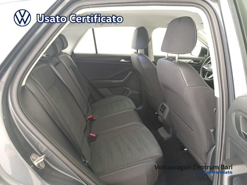 Volkswagen T-Roc 1.0 tsi style 110cv - 17