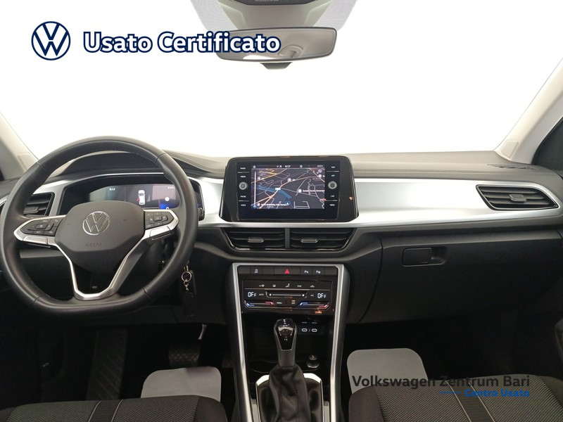 Volkswagen T-Roc 1.5 tsi life dsg - 17