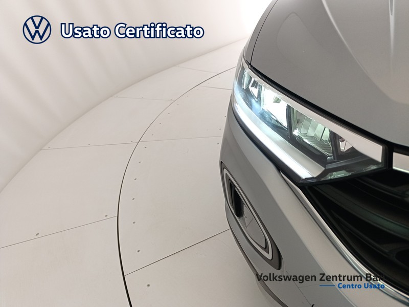 Volkswagen T-Roc 1.5 tsi life dsg - 21