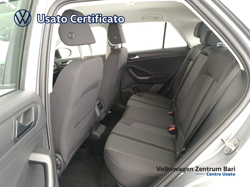 Volkswagen T-Roc 1.5 tsi life dsg - 16