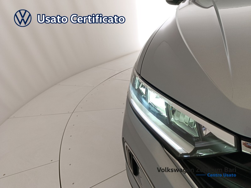 Volkswagen T-Roc 1.5 tsi life dsg - 21