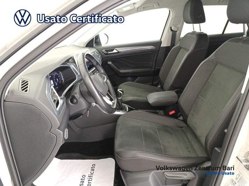 Volkswagen T-Roc 1.0 tsi style 110cv - 13