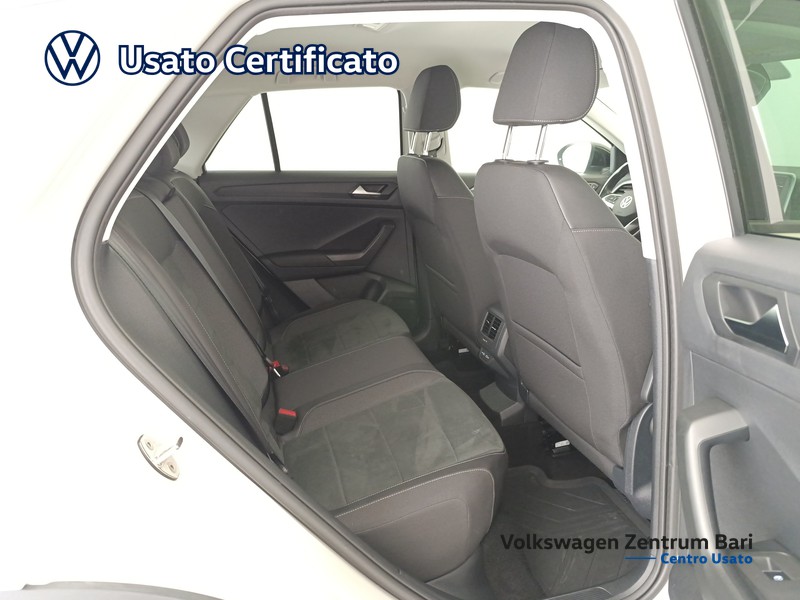 Volkswagen T-Roc 1.0 tsi style 110cv - 19