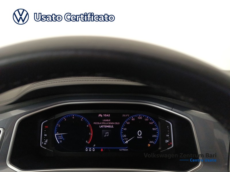 Volkswagen T-Roc 1.0 tsi style 110cv - 10