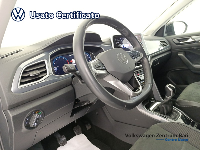 Volkswagen T-Roc 1.0 tsi style 110cv - 15
