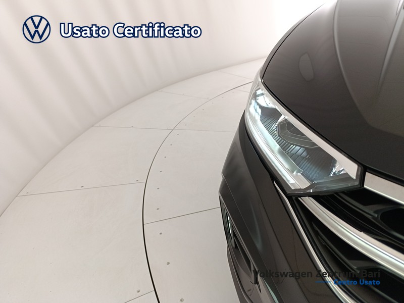 Volkswagen T-Roc 1.0 tsi r-line 115cv - 23
