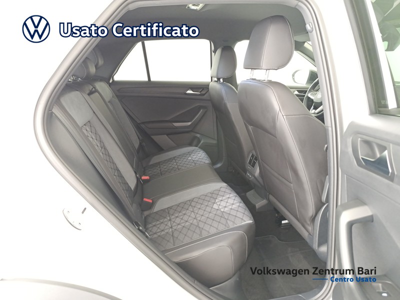 Volkswagen T-Roc 1.5 tsi r-line dsg - 21