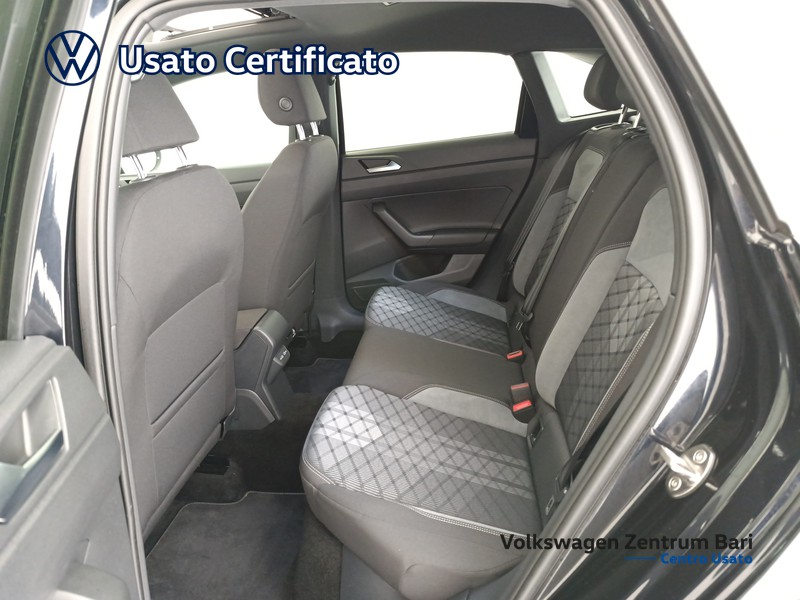 Volkswagen Taigo 1.0 tsi r-line 115cv - 17