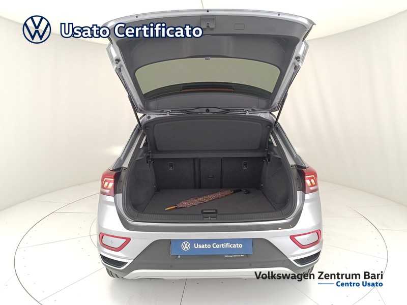 Volkswagen T-Roc 1.5 tsi style dsg - 17