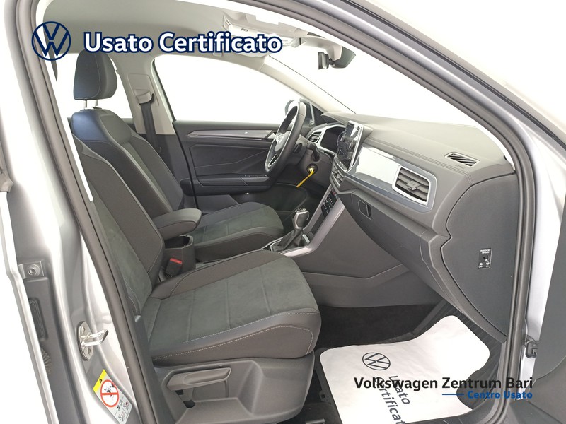 Volkswagen T-Roc 1.5 tsi style dsg - 19