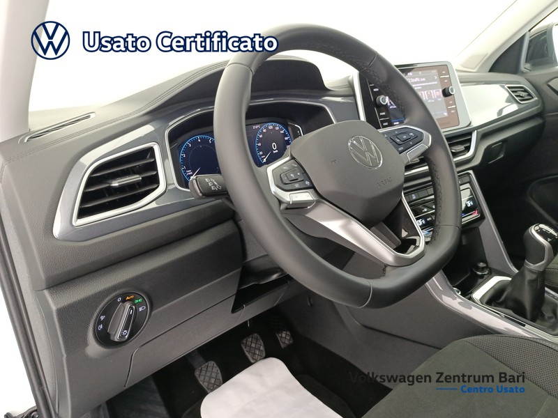 Volkswagen T-Roc 1.5 tsi style - 15
