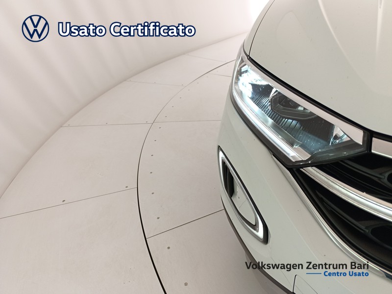 Volkswagen T-Roc 1.5 tsi style - 22