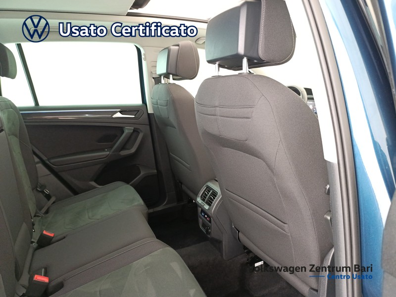 Volkswagen Tiguan 2.0 tdi elegance 150cv dsg - 18