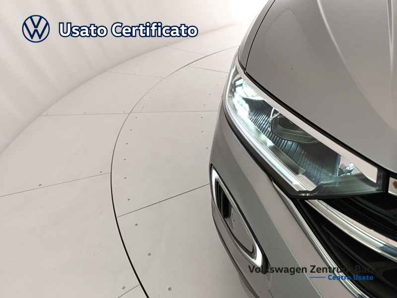 Volkswagen T-Roc 1.0 tsi style 115cv - 22
