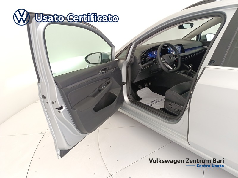 Volkswagen Golf variant 2.0 tdi style 115cv - 11