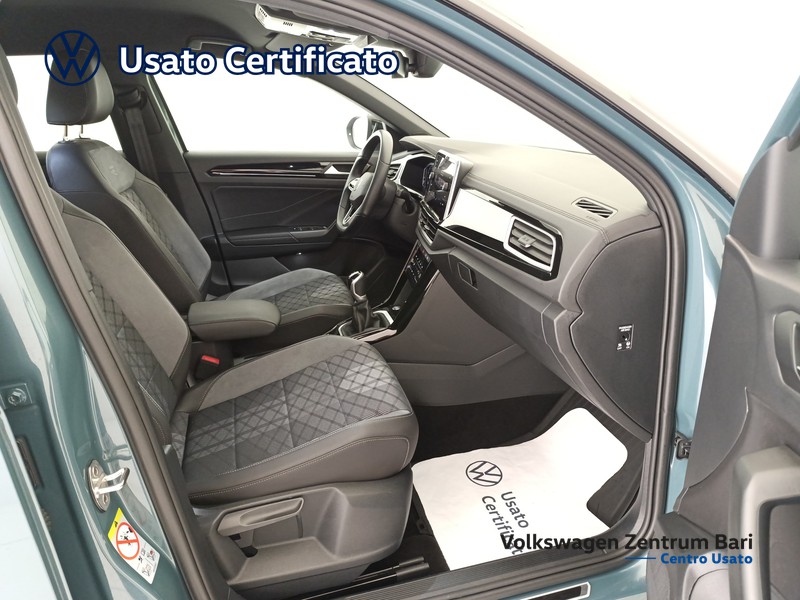 Volkswagen T-Roc 1.0 tsi r-line 110cv - 22