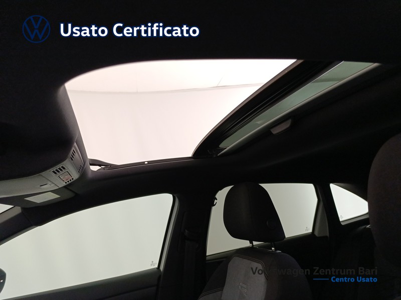 Volkswagen Taigo 1.0 tsi r-line 110cv - 16