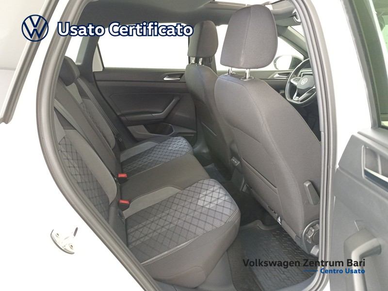 Volkswagen Taigo 1.0 tsi r-line 110cv - 23