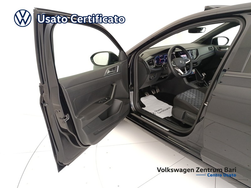 Volkswagen Taigo 1.0 tsi r-line 115cv - 13