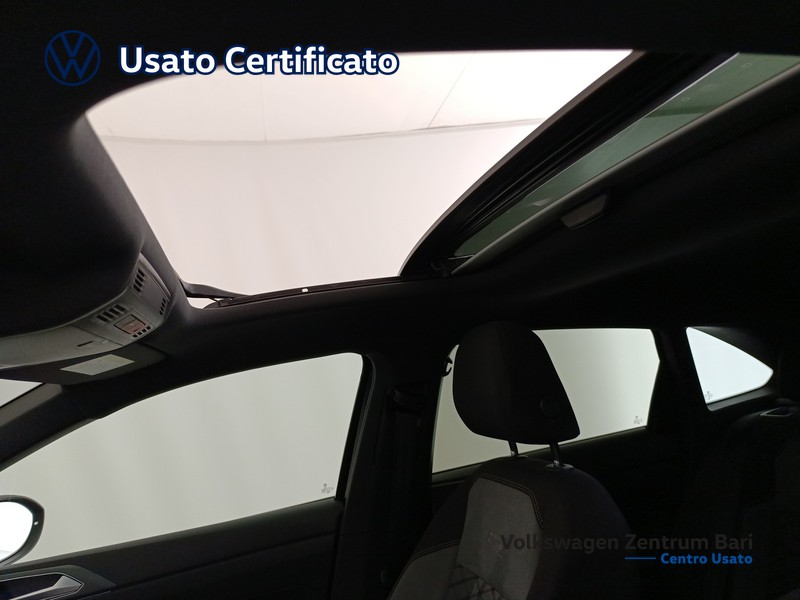 Volkswagen Taigo 1.0 tsi r-line 115cv - 17