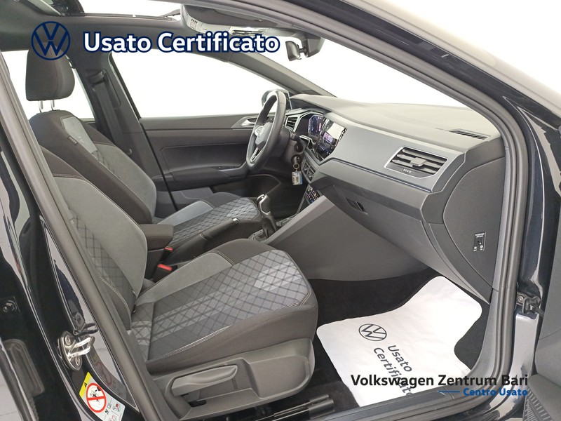Volkswagen Taigo 1.0 tsi r-line 115cv - 24