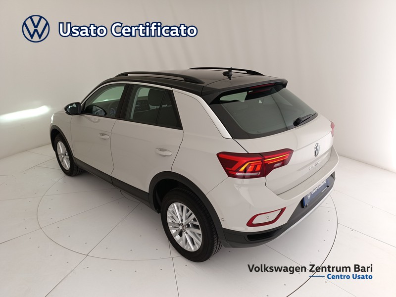 Volkswagen T-Roc 1.0 tsi life 110cv - 16