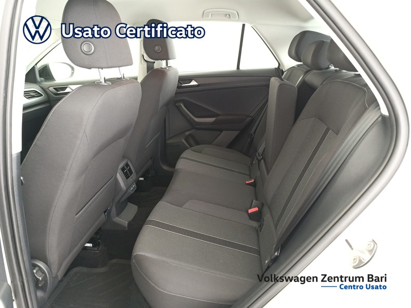 Volkswagen T-Roc 1.0 tsi life 110cv - 17