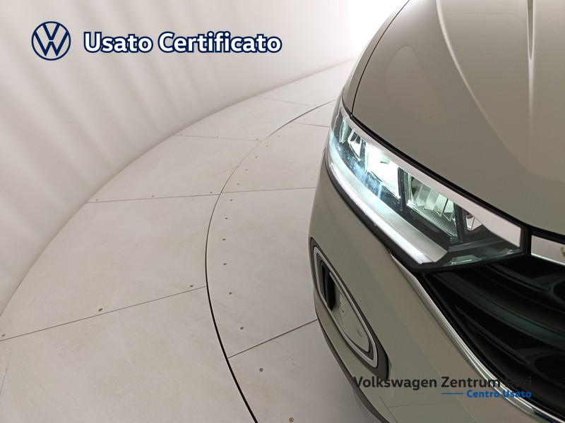 Volkswagen T-Roc 1.0 tsi life 110cv - 22