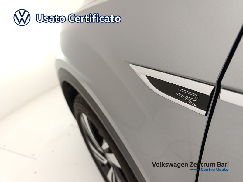 Volkswagen T-Roc 2.0 tdi r-line 115cv - 17