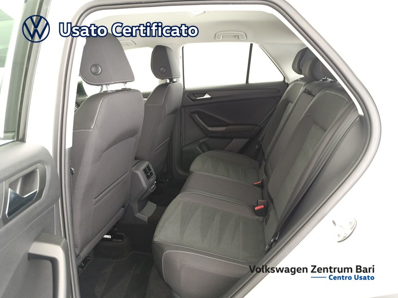 Volkswagen T-Roc 1.0 tsi style 110cv - 17