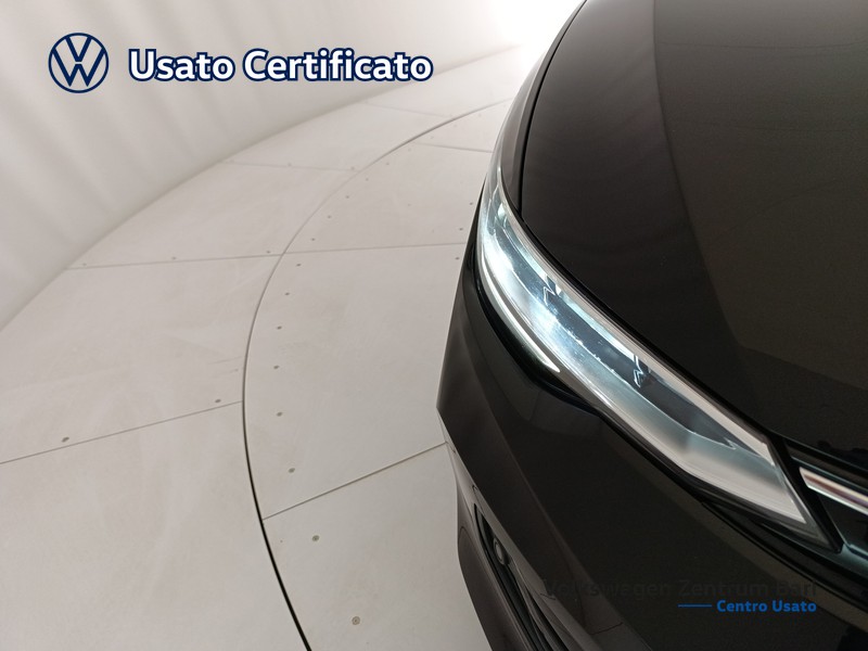 Volkswagen Golf 2.0 tdi life 115cv - 22