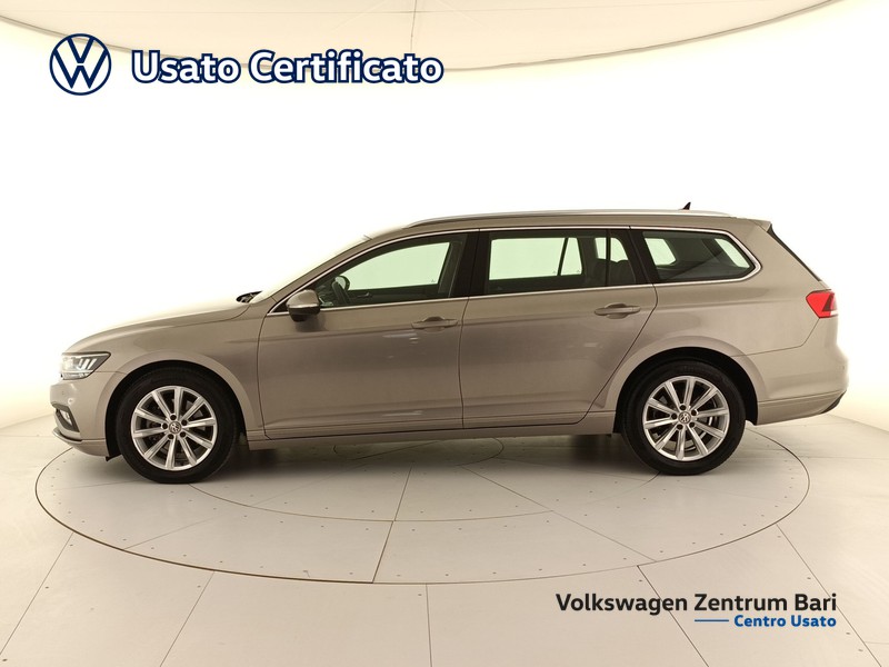 Volkswagen Passat variant 2.0 tdi business 150cv dsg - 9